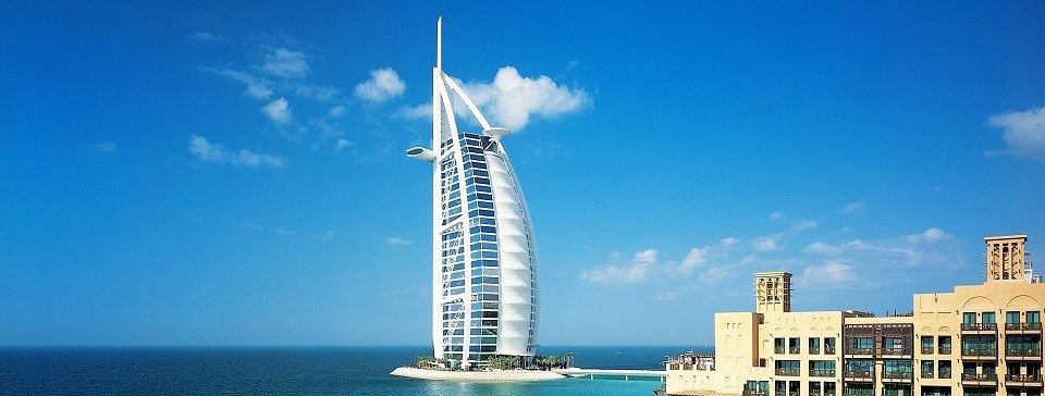 Burj Al Arab - Widok z Madinah Jumeirah